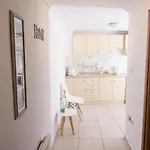 Apartment Dimitra's Cosy In Old Town With Backyard *