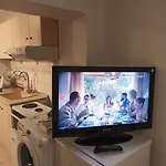 Apartment Dimitra's Cosy In Old Town With Backyard