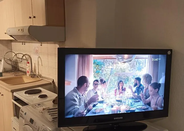 شقة Dimitra's Cosy In Old Town With Backyard