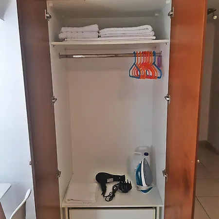 Dimitra's Cosy In Old Town With Backyard * 테살로니키