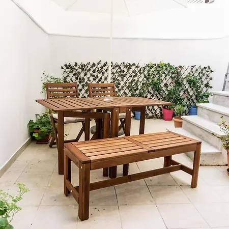 Dimitra's Cosy In Old Town With Backyard * Selanik