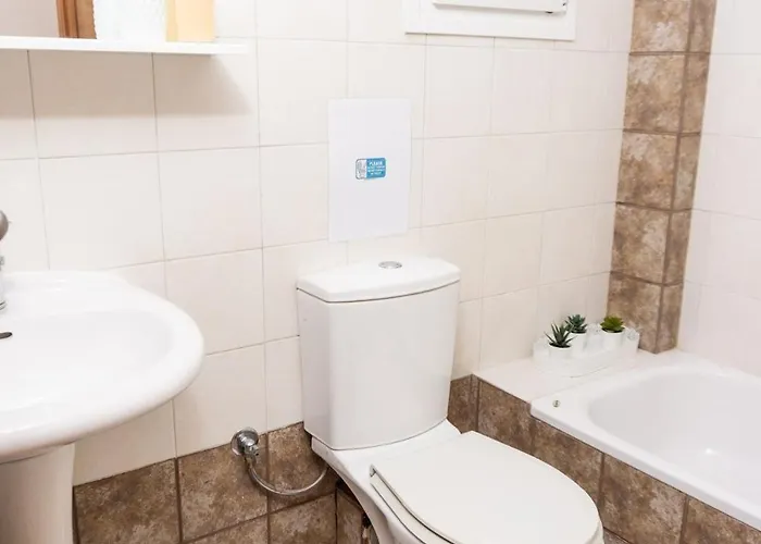 דירה Dimitra's Cosy In Old Town With Backyard סלוניקי